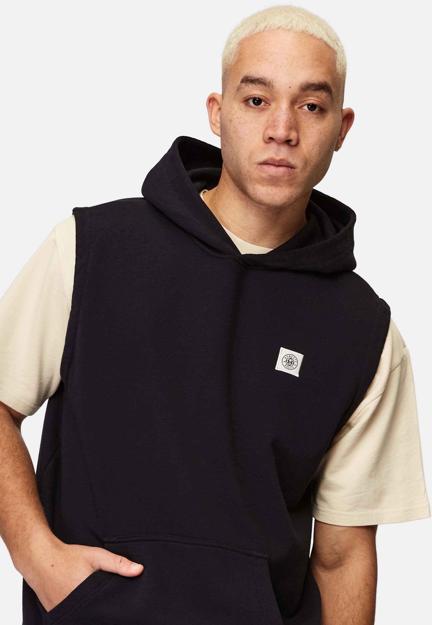 Sleeveless Hooded