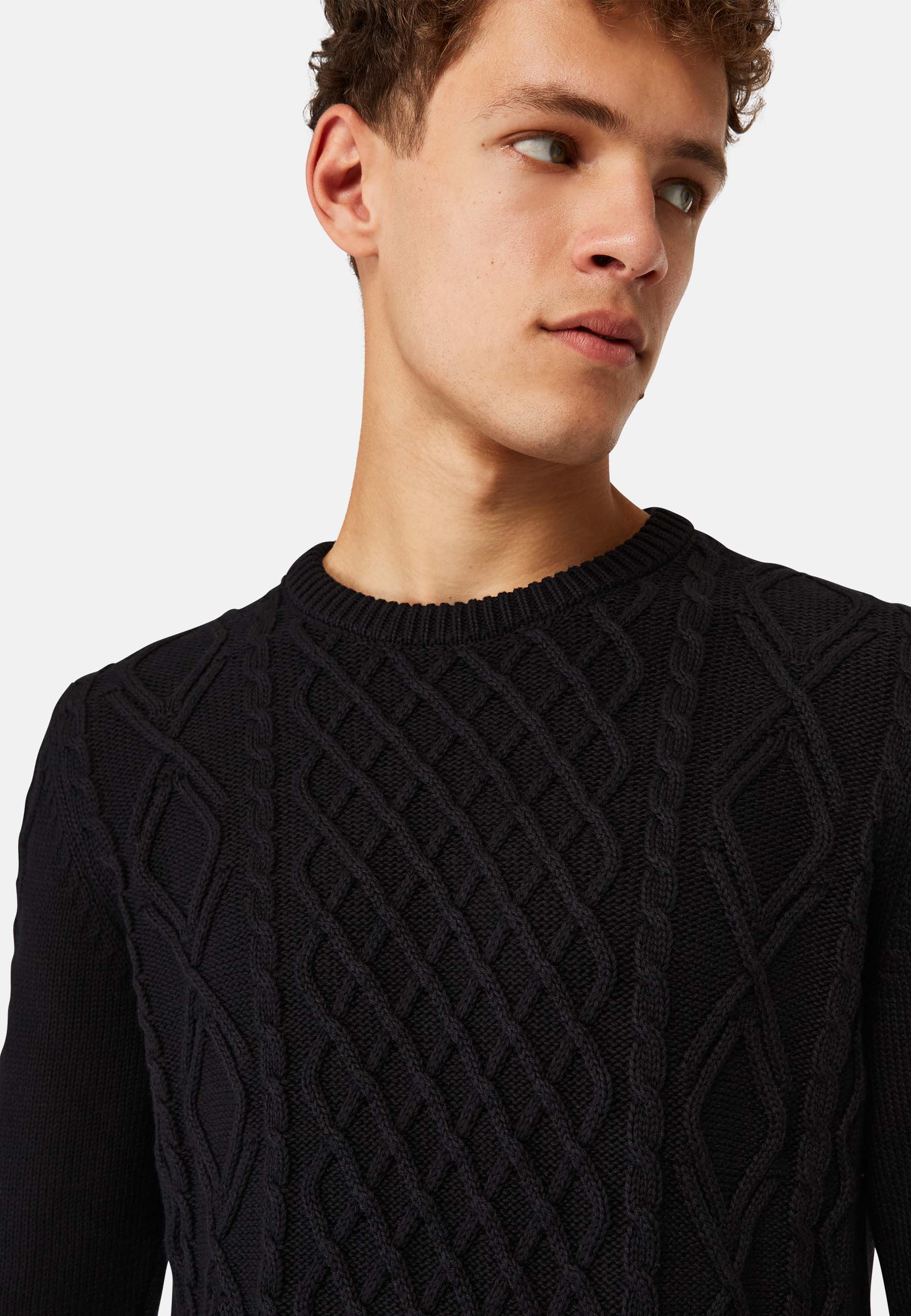 Cable Pullover