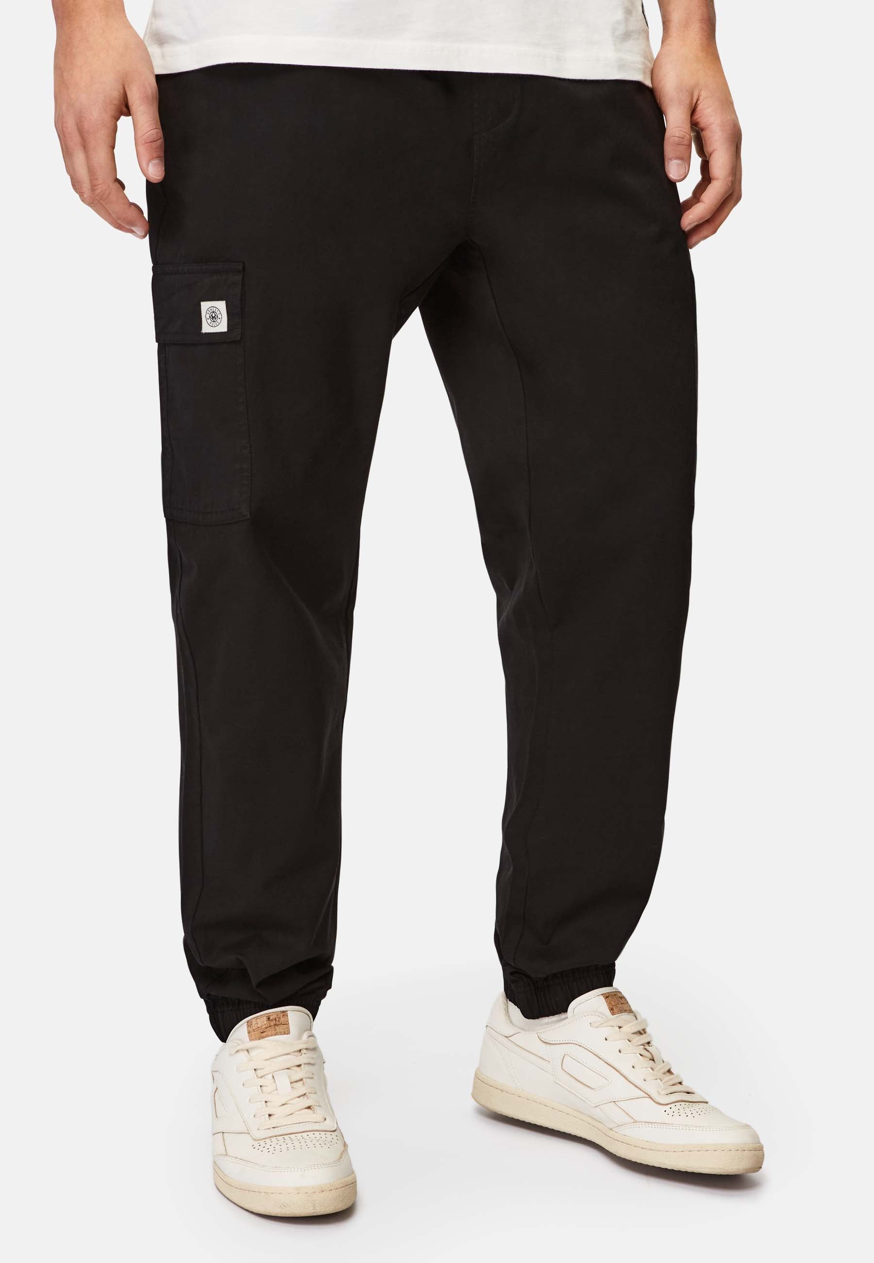 Loose Fit Cargo Jog Pants