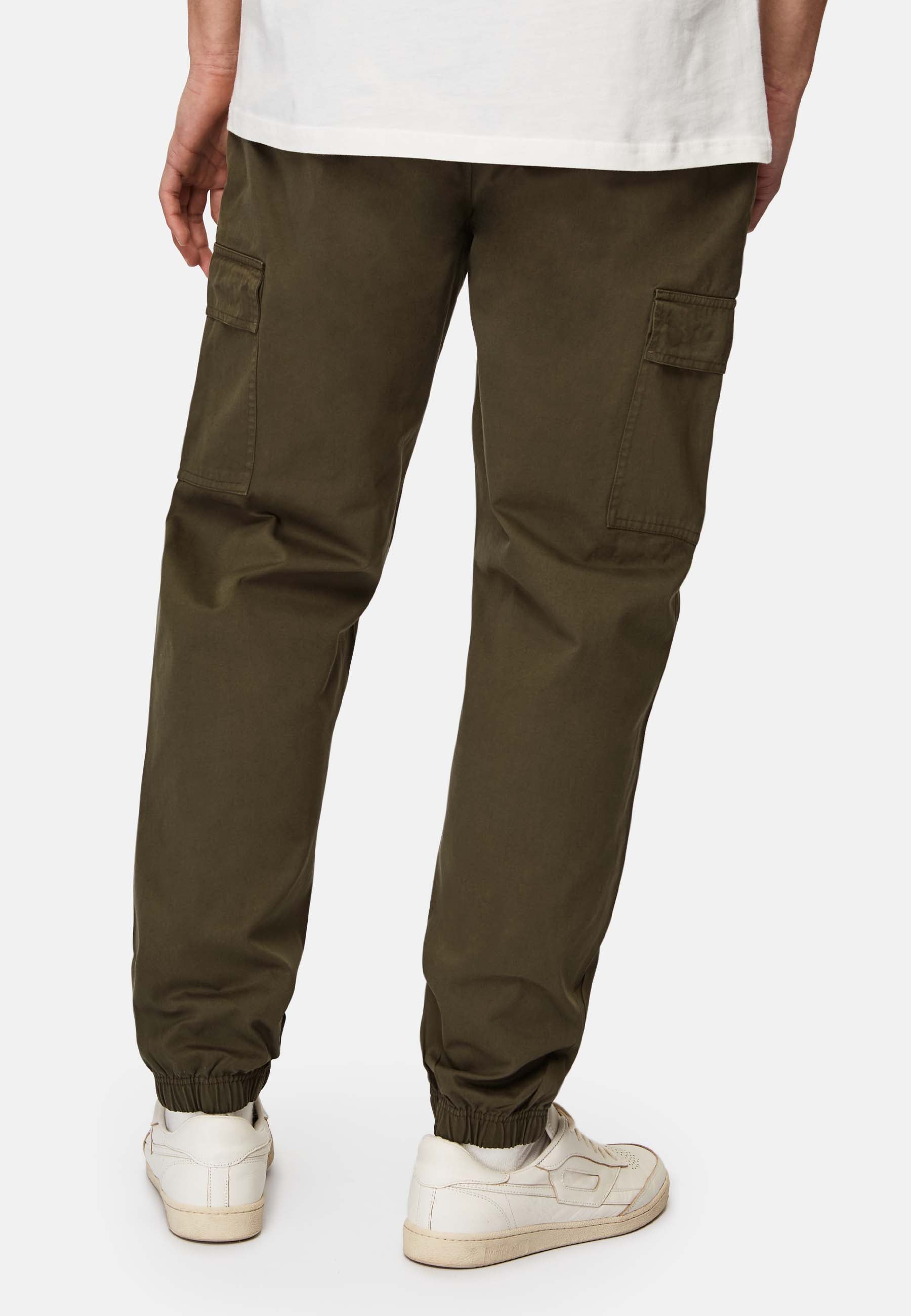 Loose Fit Cargo Jog Pants