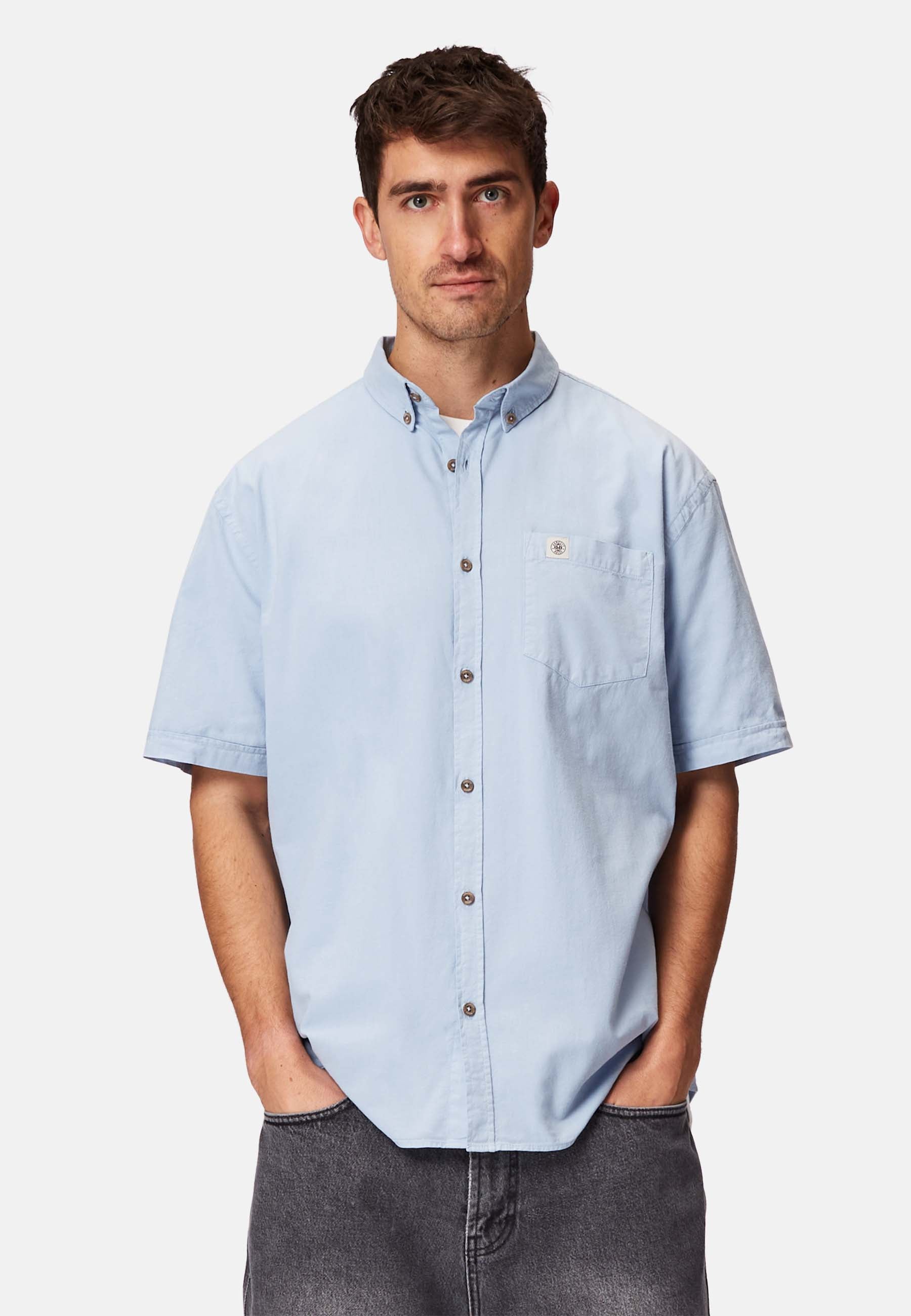 Basic Short Sleeve Shirt