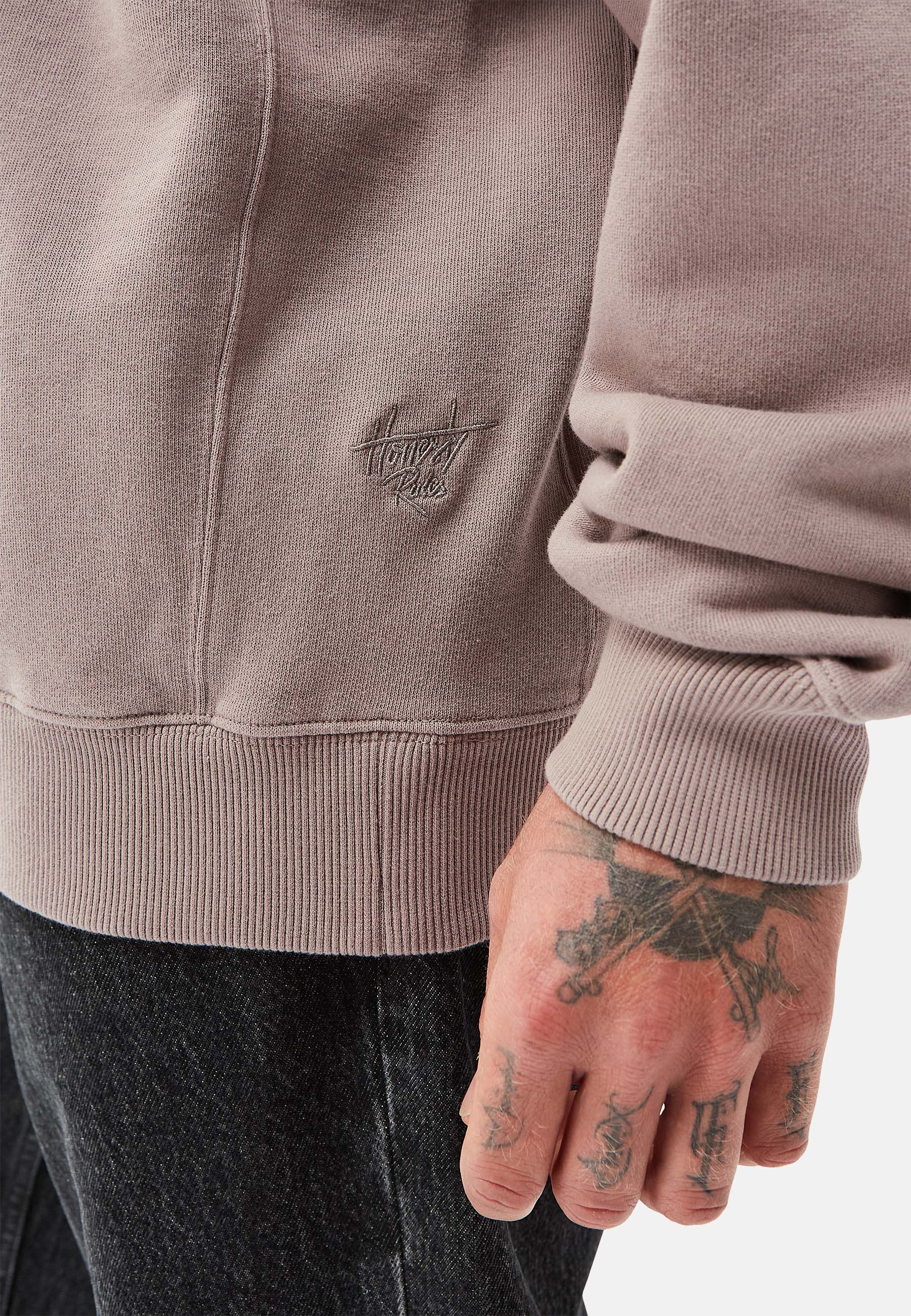 Quarter Zip Sweat