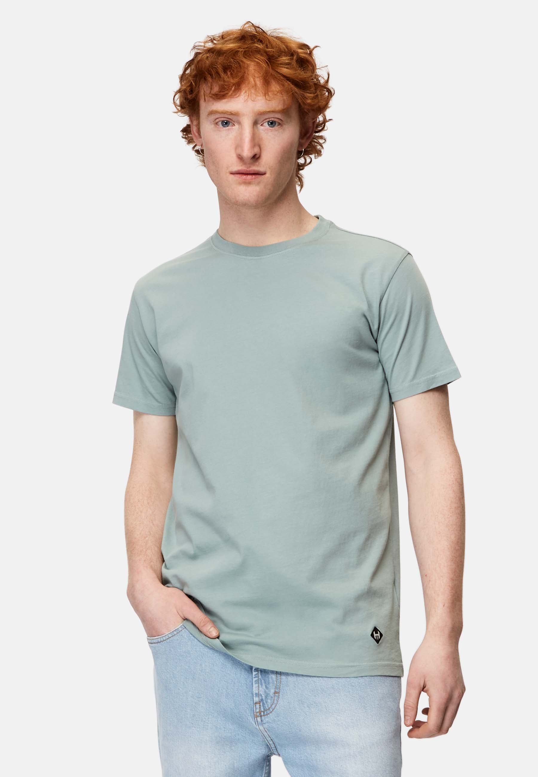 Basic T-Shirt