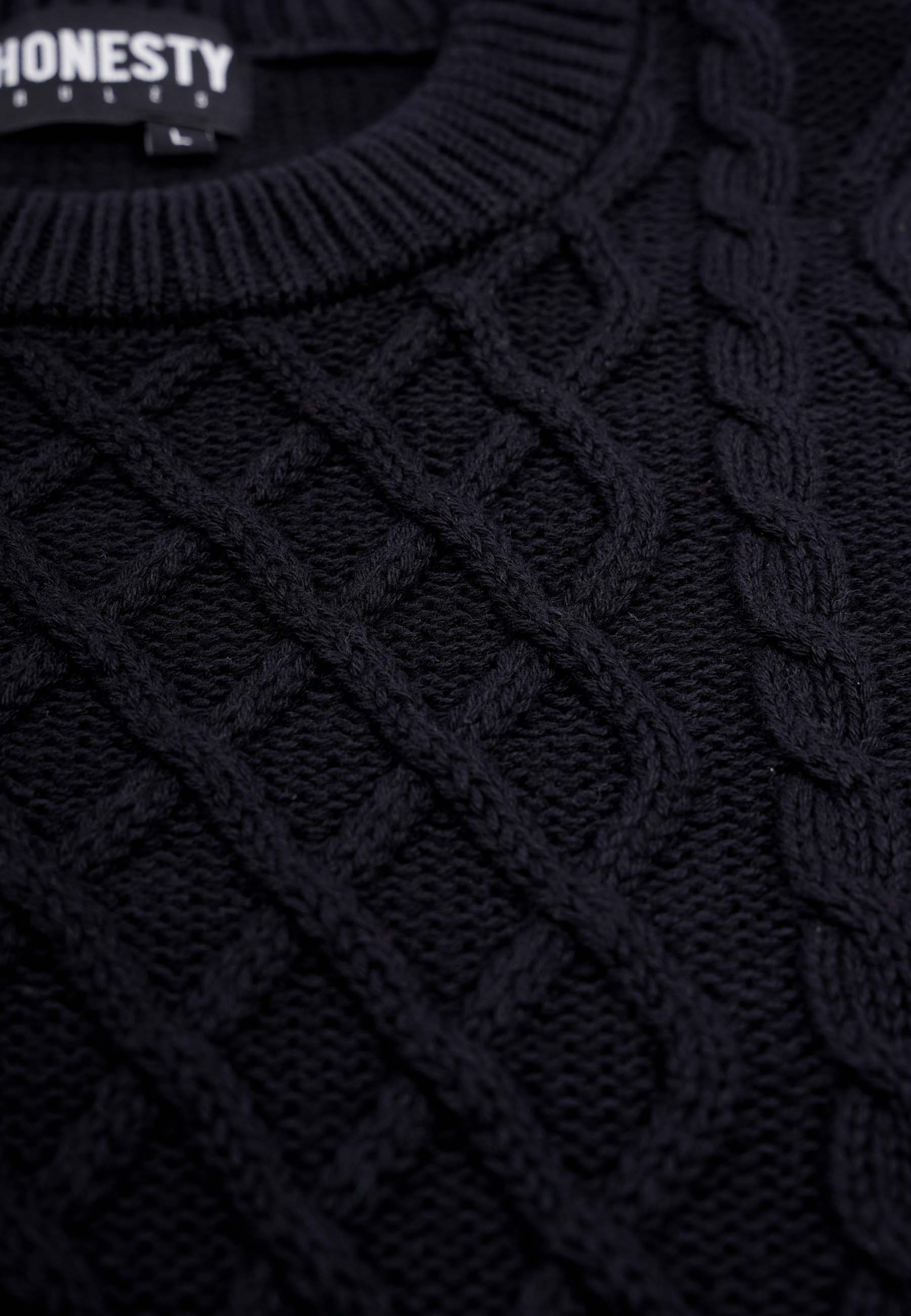 Cable Pullover
