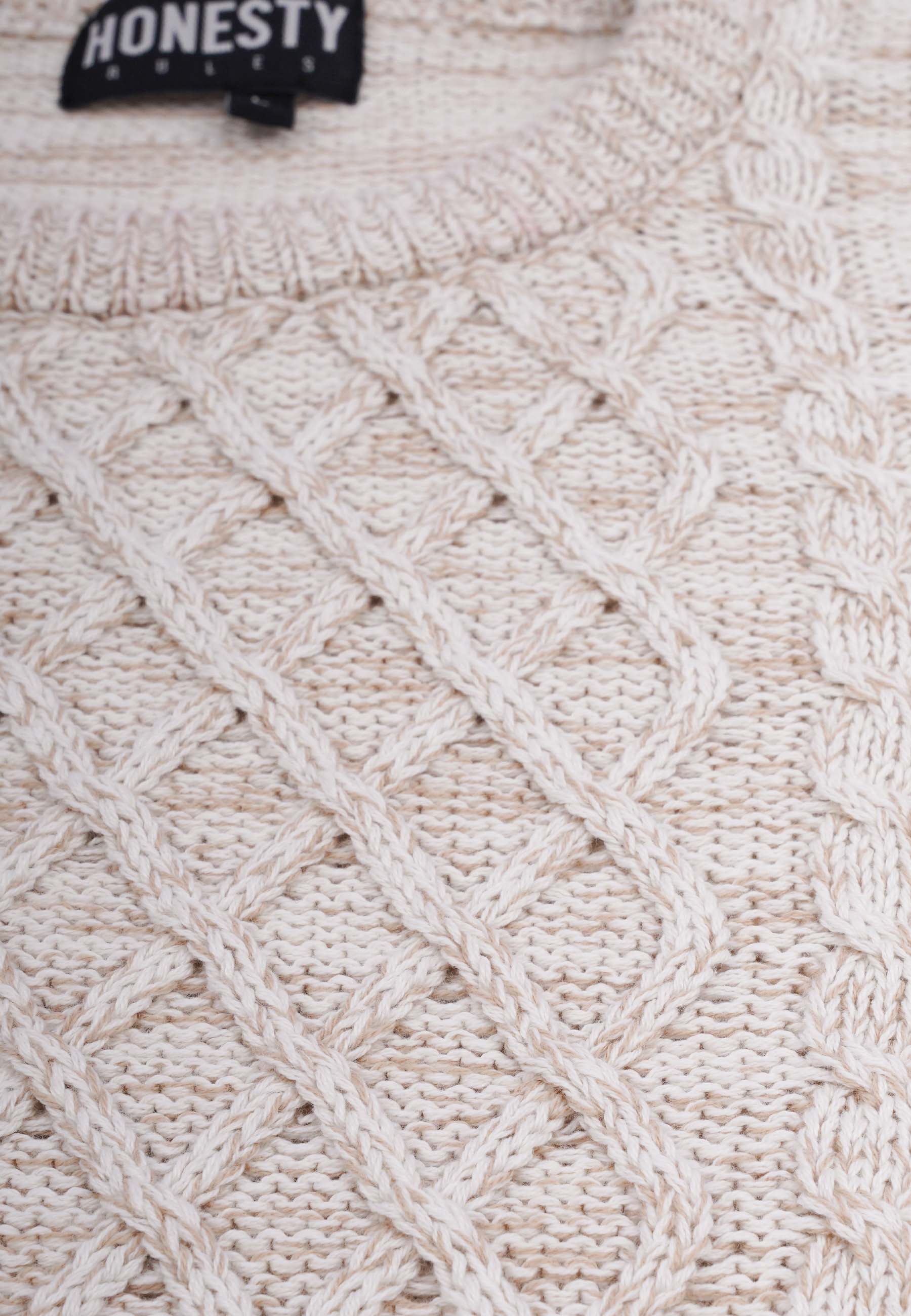 Cable Pullover