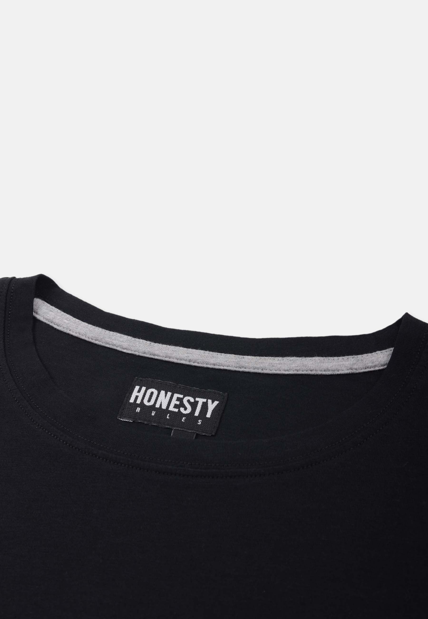 Basic T-Shirt
