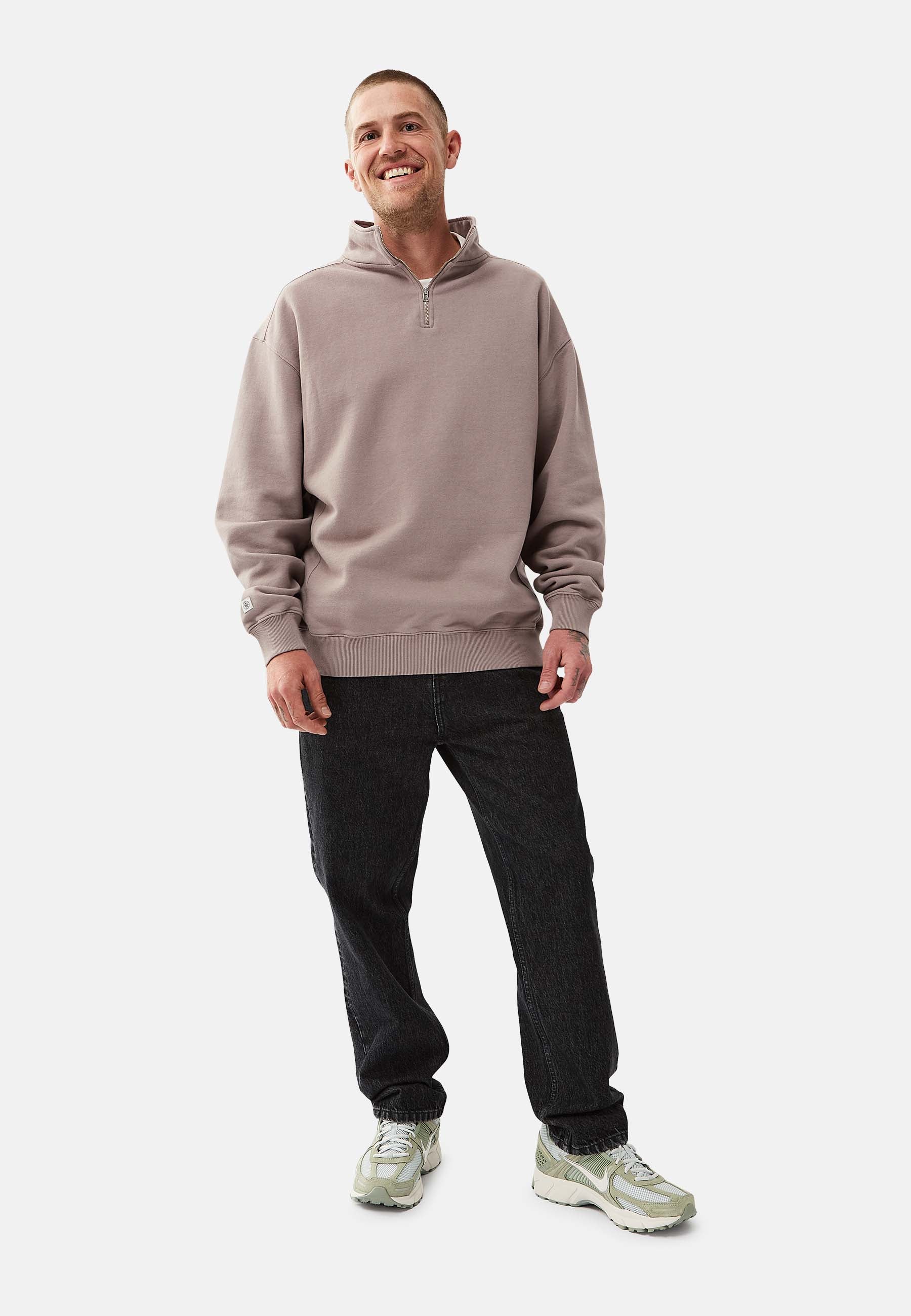 Quarter Zip Sweat