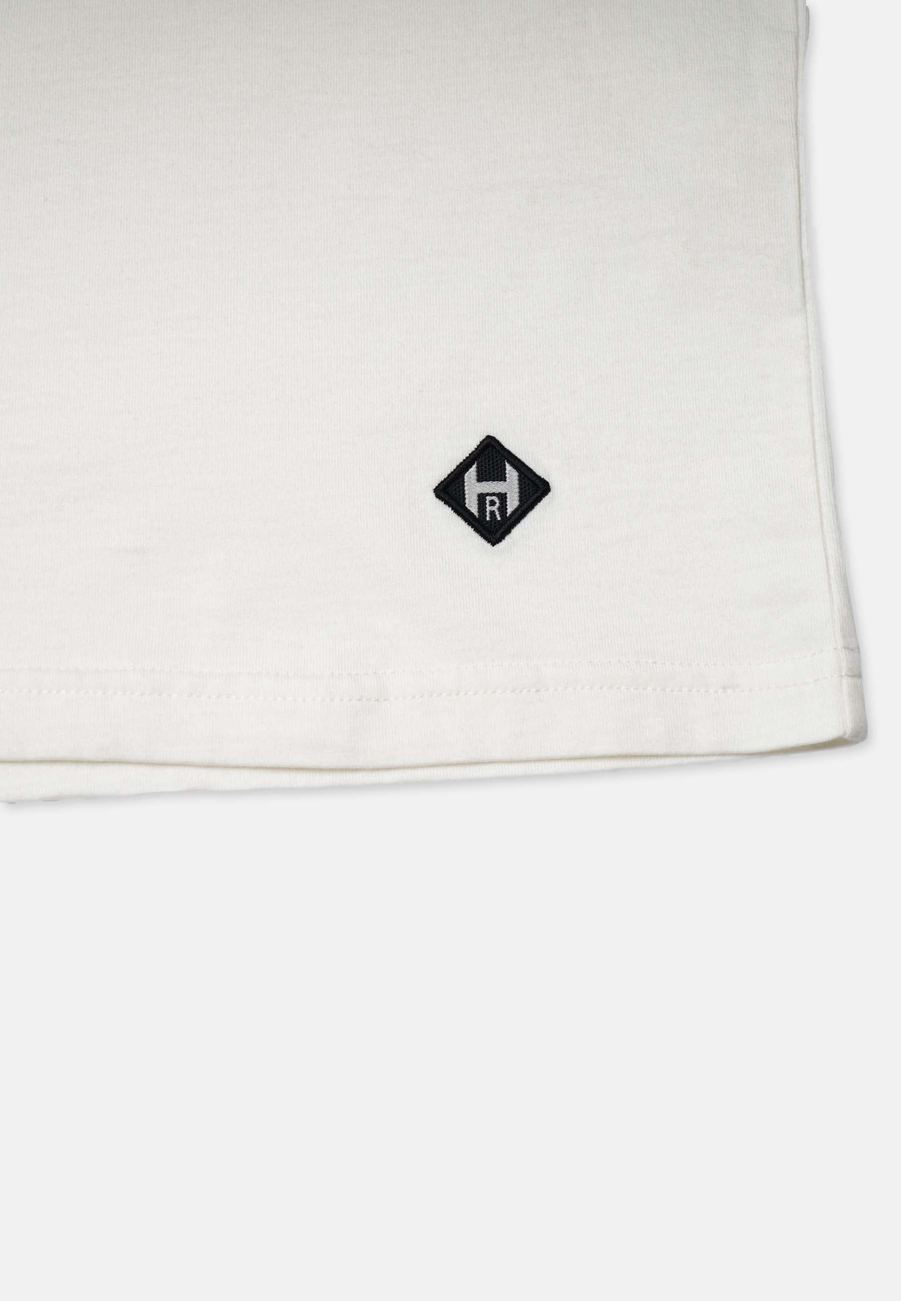 Basic T-Shirt