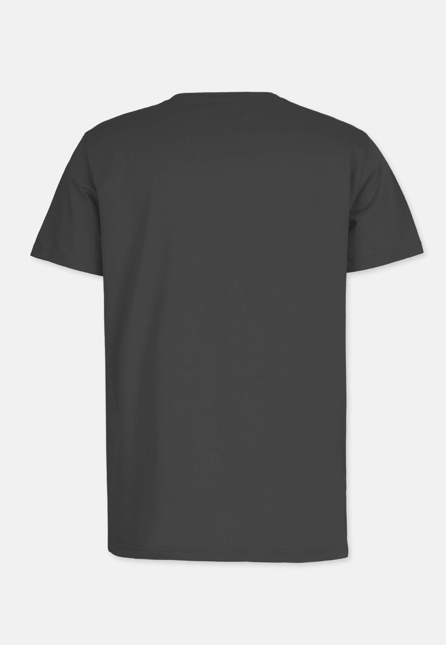 Basic T-Shirt