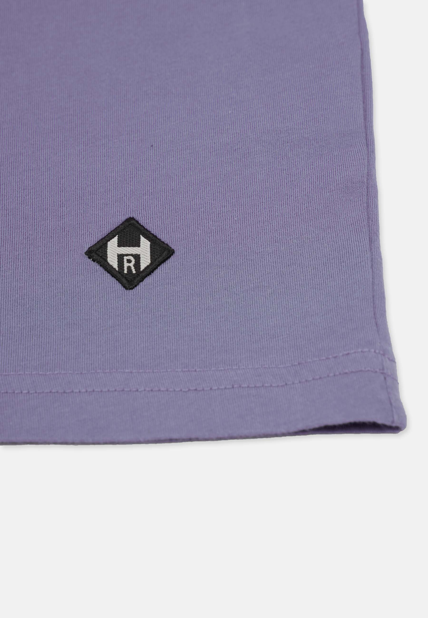 Basic T-Shirt