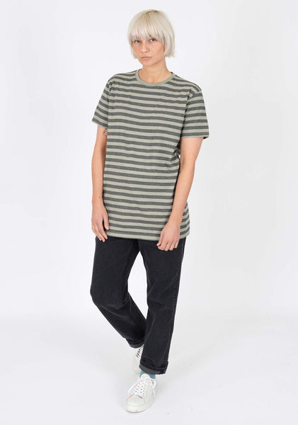 moos-black